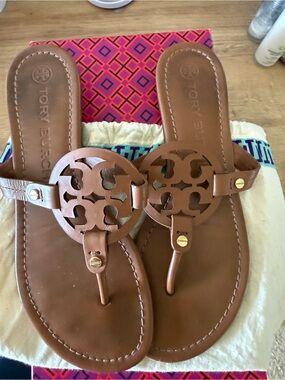 Tory Burch Brown Leather Miller Logo Thong Sandals